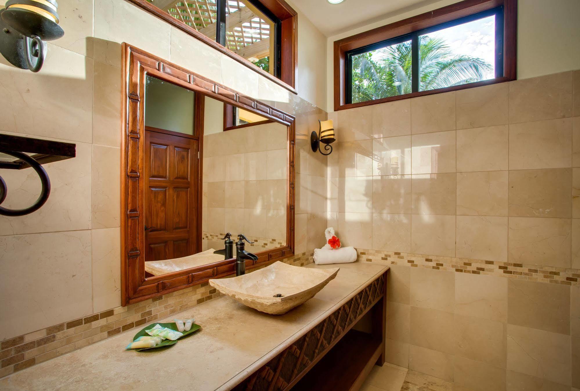 Villa Margarita At Jaguar Reef Hopkins Exterior foto